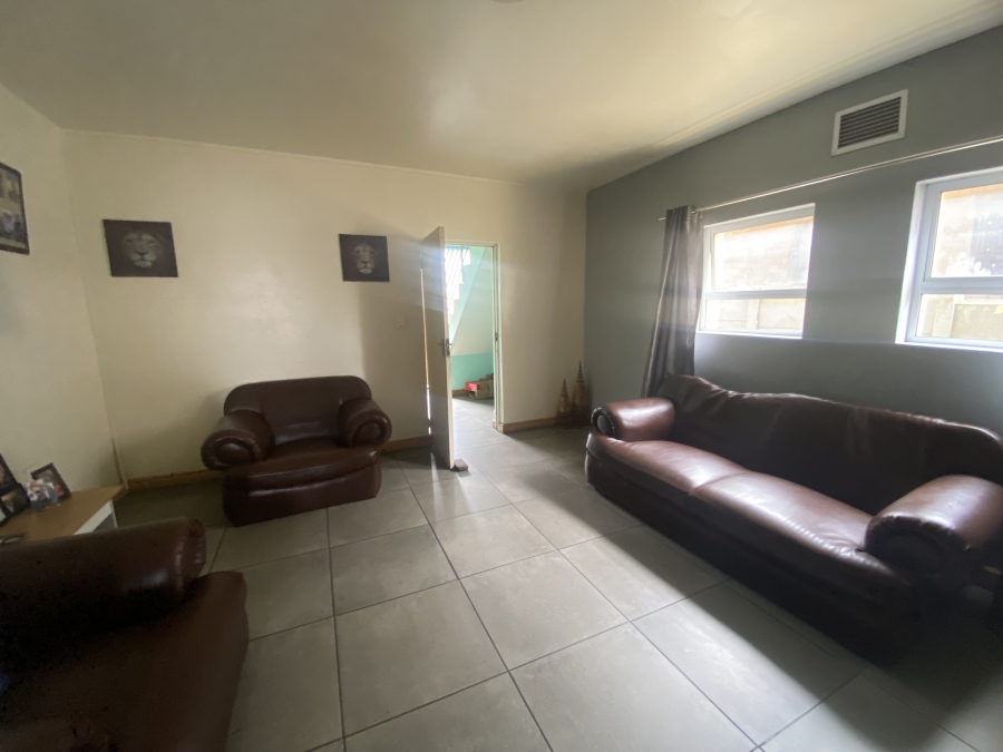 6 Bedroom Property for Sale in Mount Pleasant Western Cape